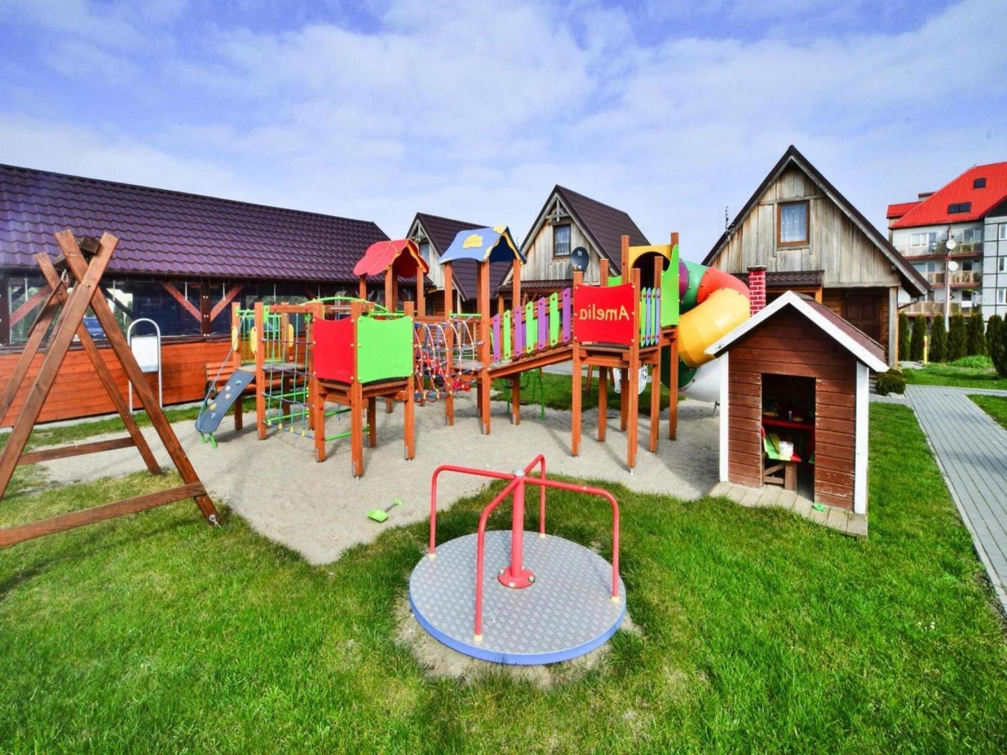 2-Storey Holiday Homes, Ustronie Morskie Exteriör bild